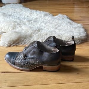 Freebird by Steven “oxfords”…..size 8